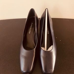 Women’s Shoe by  Bandolino  Black